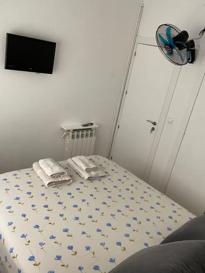 Appartamento Flores Bliss Sitges Alloggio in famiglia