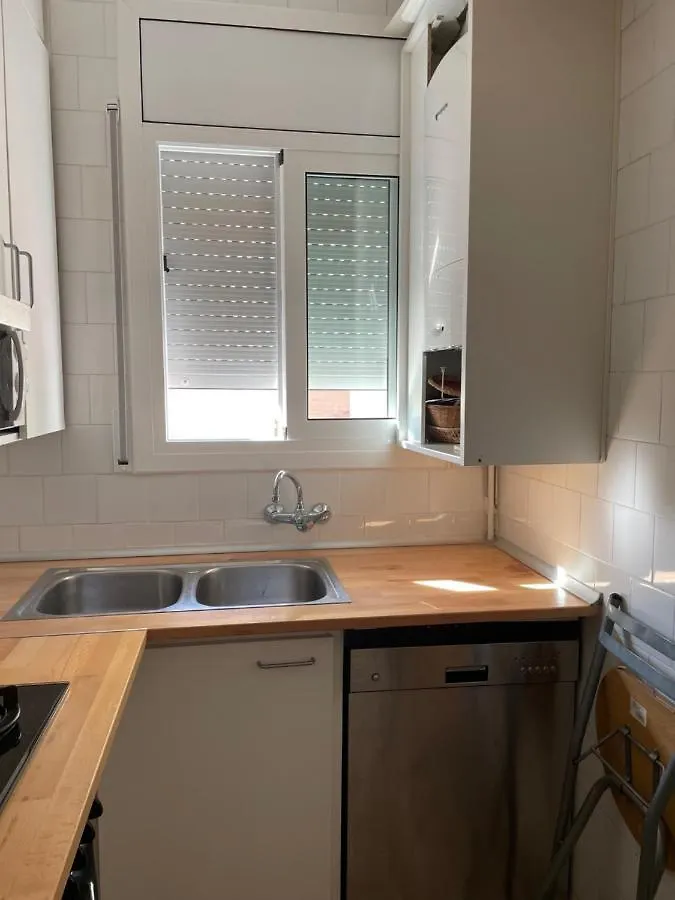 Homestay Flores Bliss Apartment Sitges